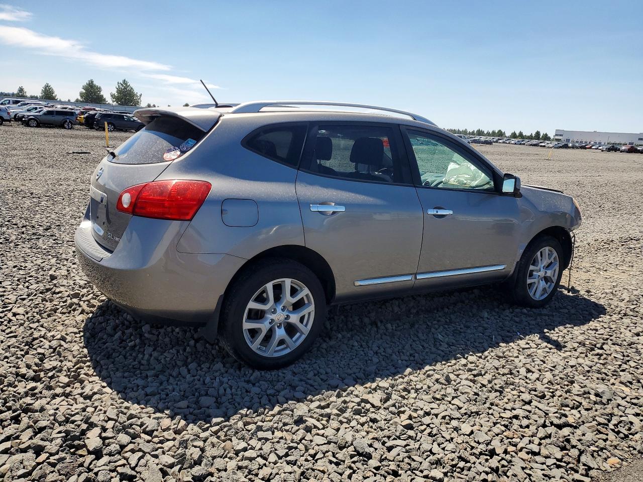 2012 NISSAN ROGUE