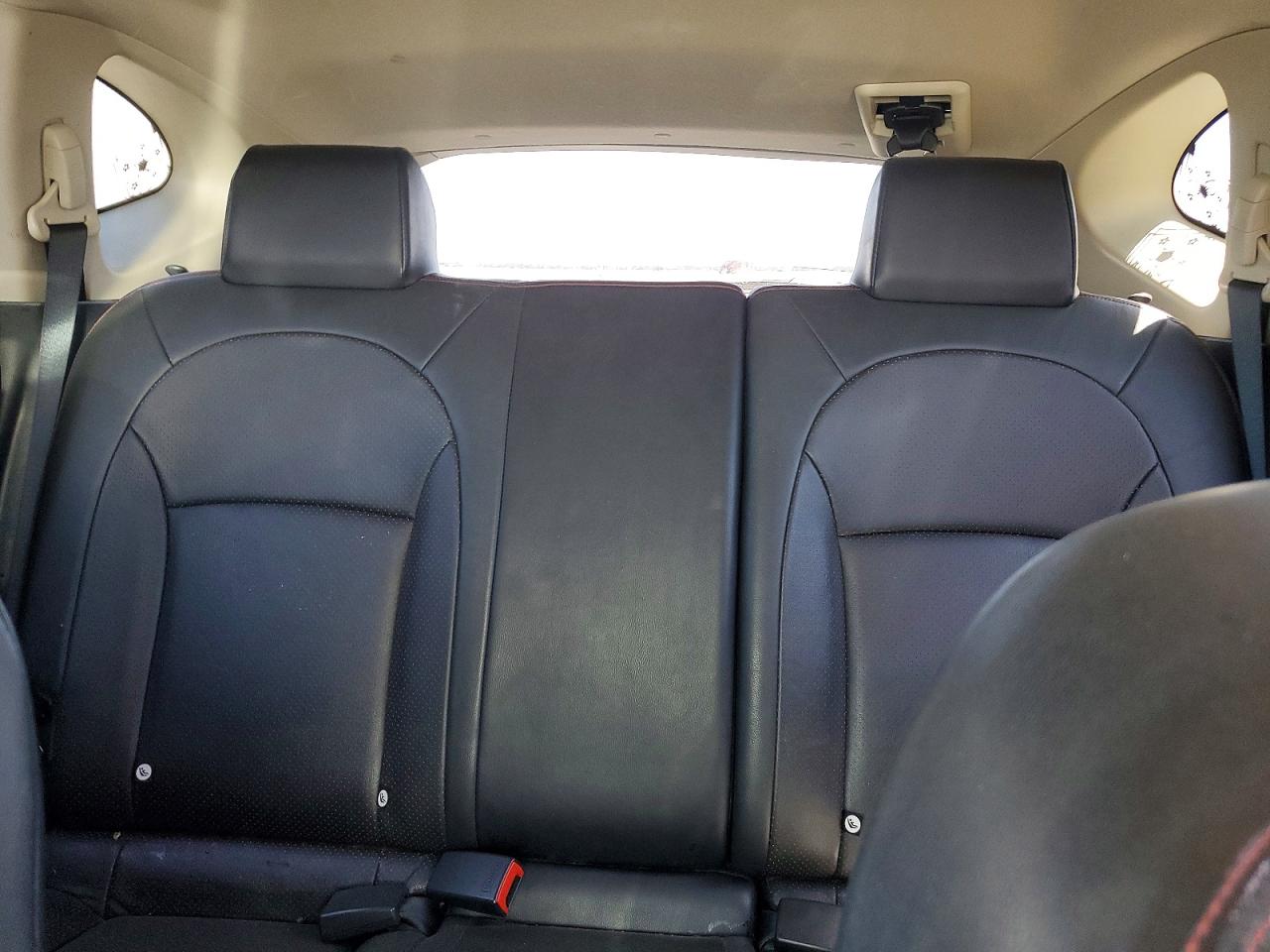 2012 NISSAN ROGUE