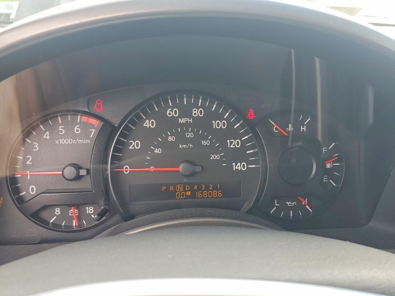 2006 NISSAN TITAN
