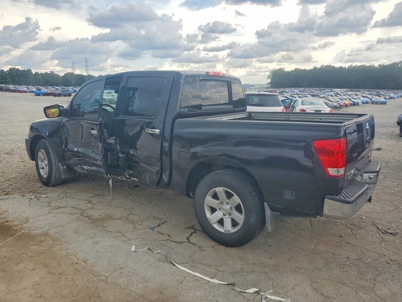 2006 NISSAN TITAN