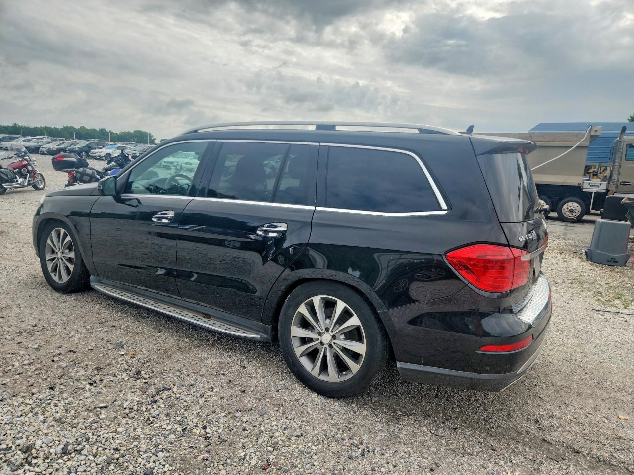 2013 MERCEDES-BENZ GL-CLASS