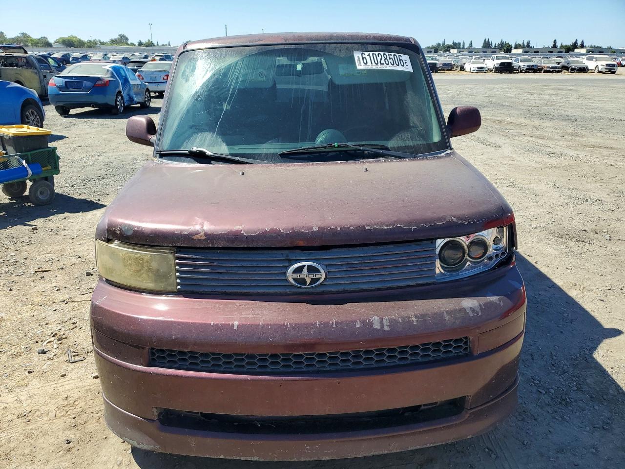 2004 TOYOTA SCION