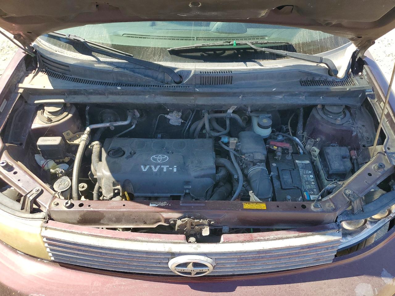 2004 TOYOTA SCION