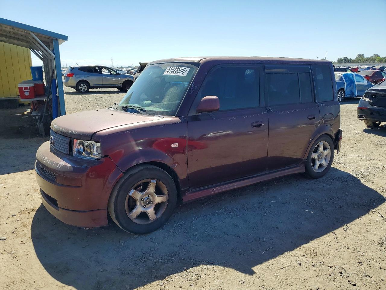 2004 TOYOTA SCION