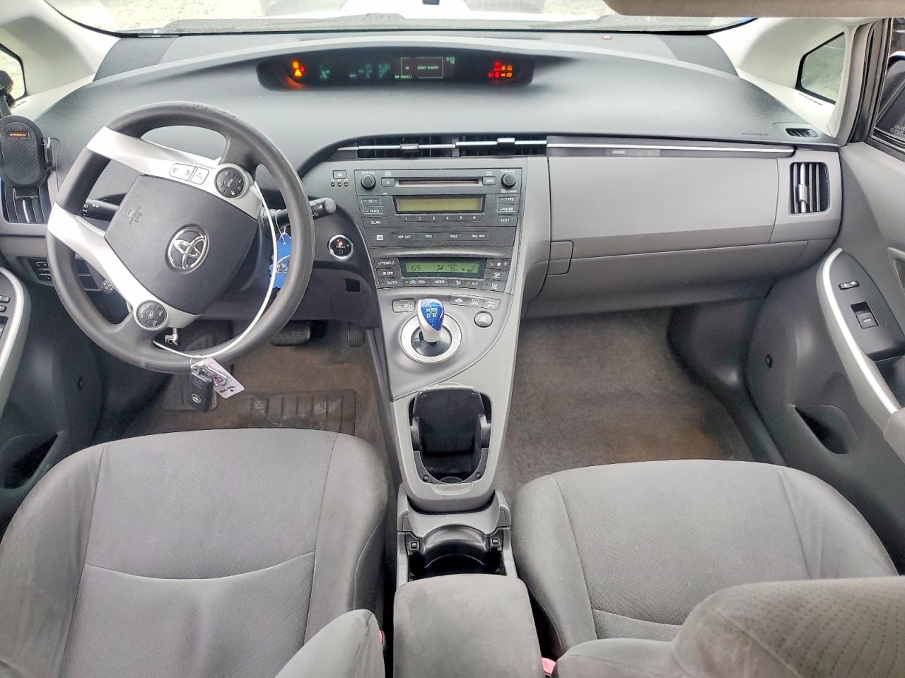 2010 TOYOTA PRIUS