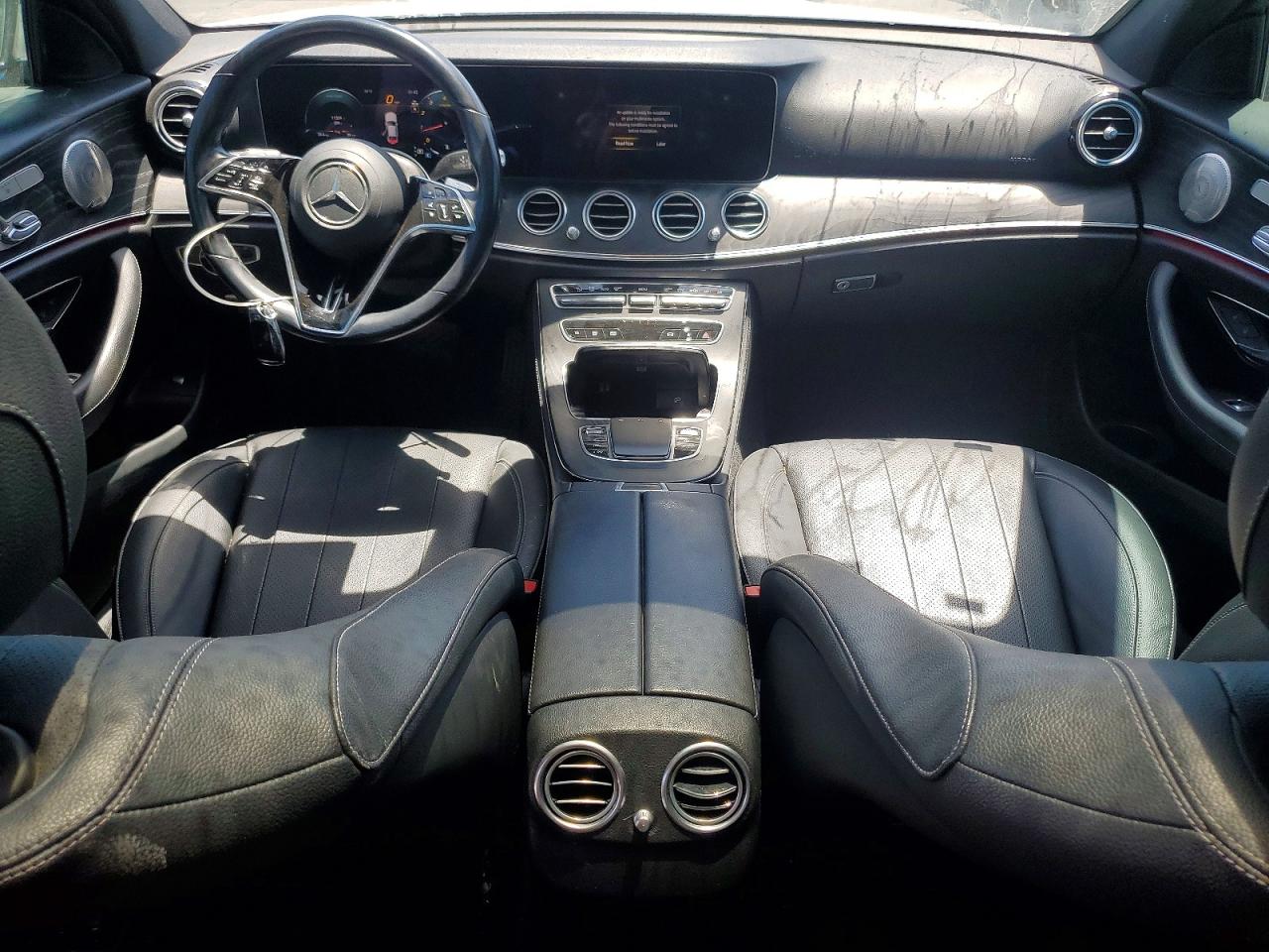 2022 MERCEDES-BENZ E-CLASS