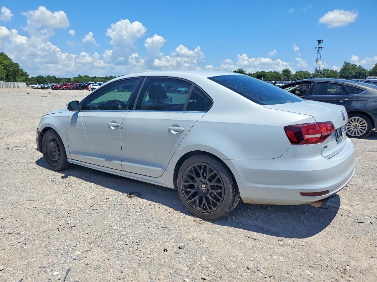2017 VOLKSWAGEN JETTA