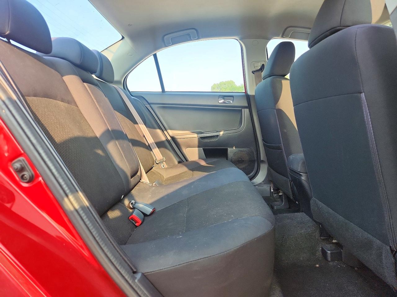 2017 MITSUBISHI LANCER
