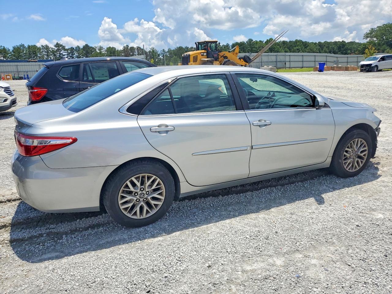 2017 TOYOTA CAMRY