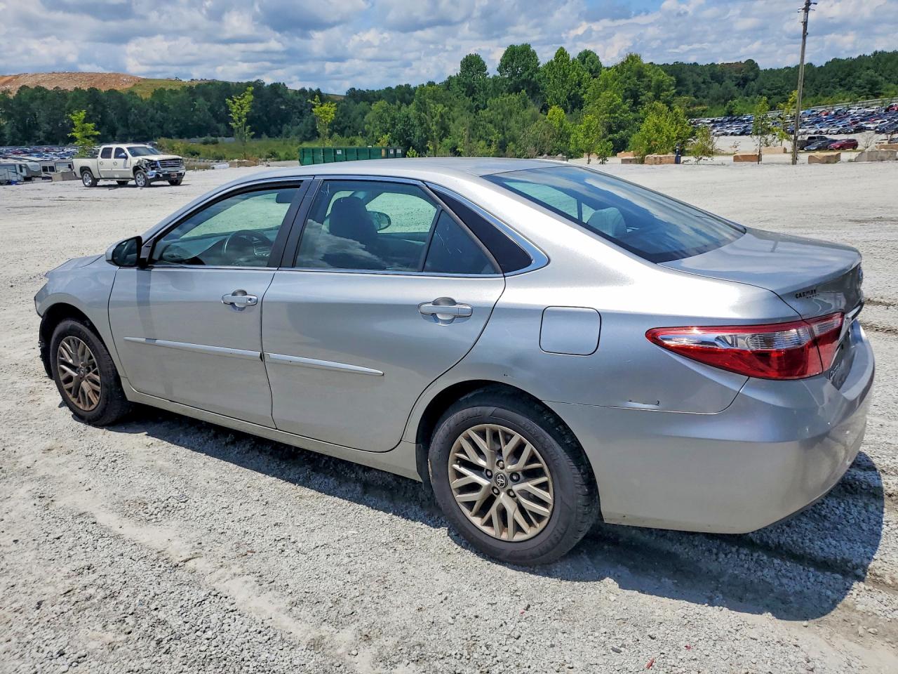 2017 TOYOTA CAMRY