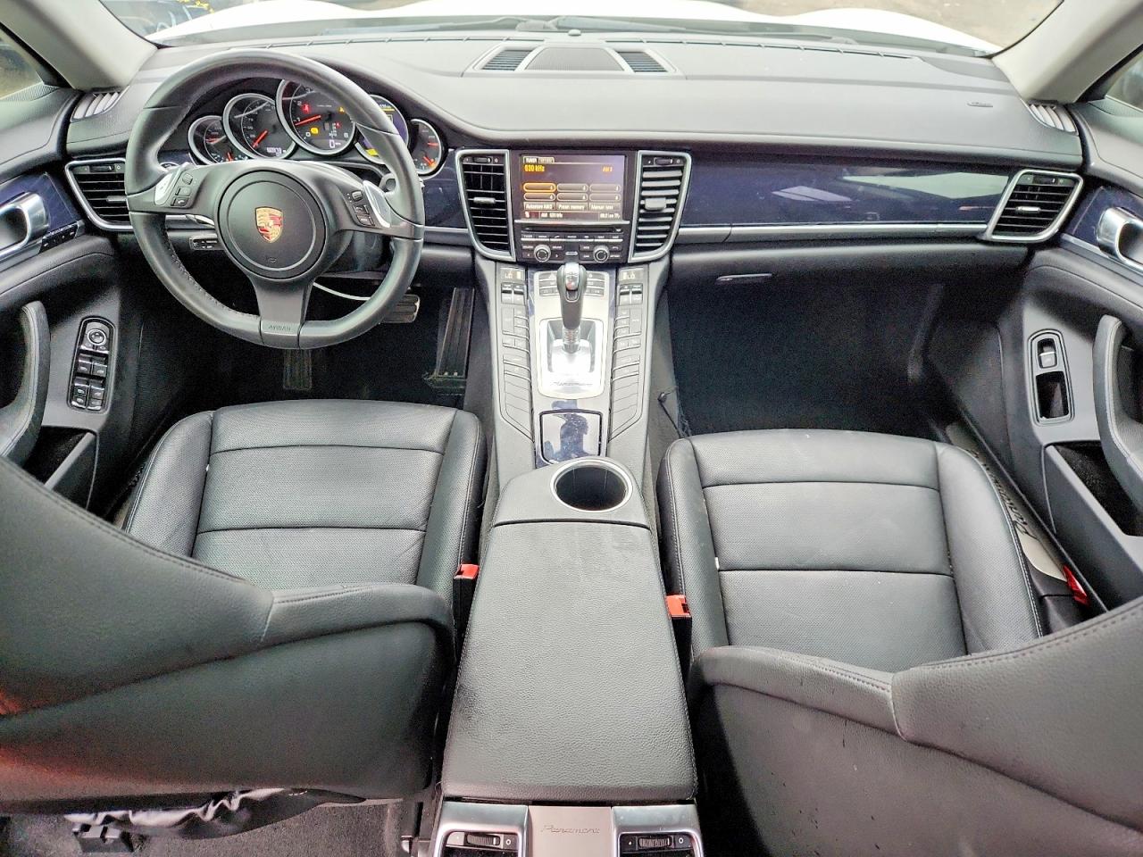 2012 PORSCHE PANAMERA