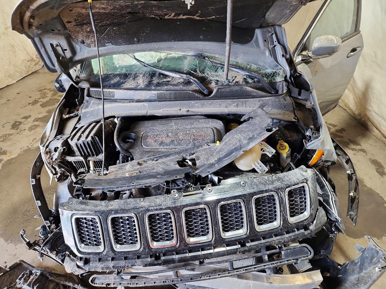 2020 JEEP COMPASS