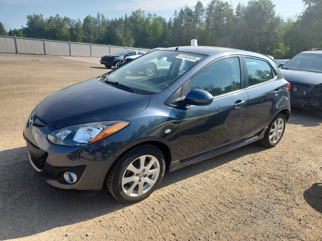 2011 MAZDA 2