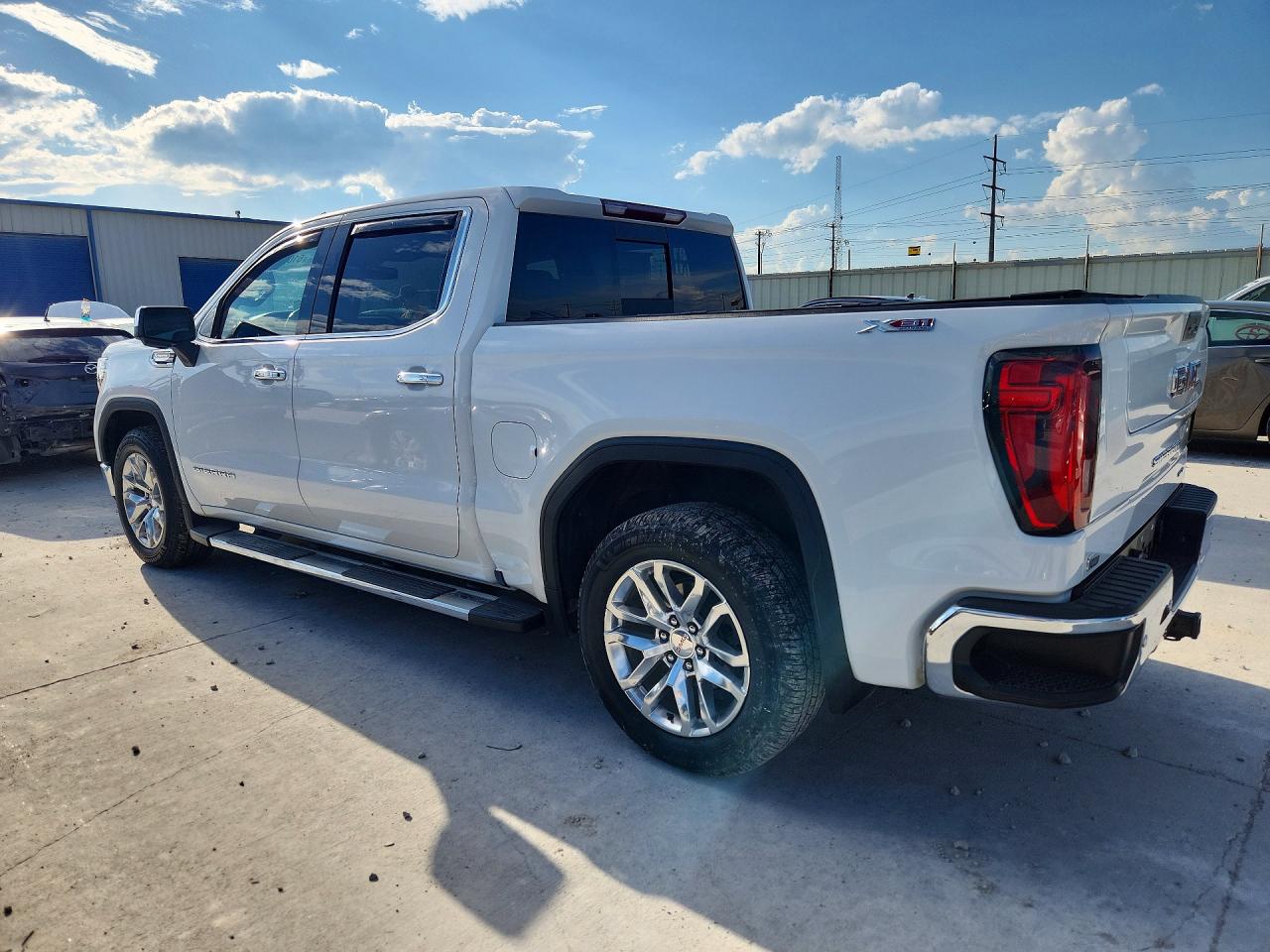 2022 GMC SIERRA