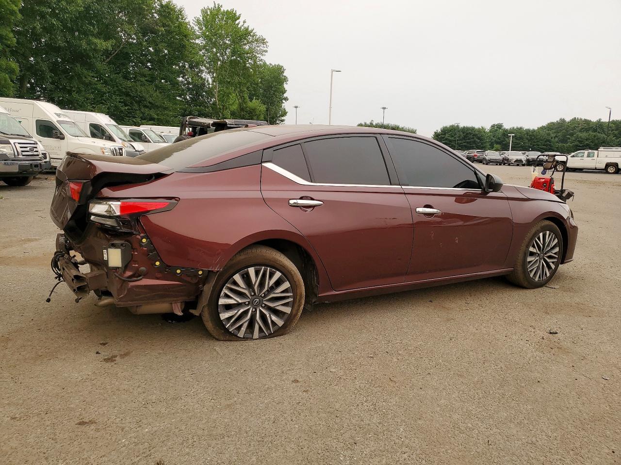 2025 NISSAN ALTIMA