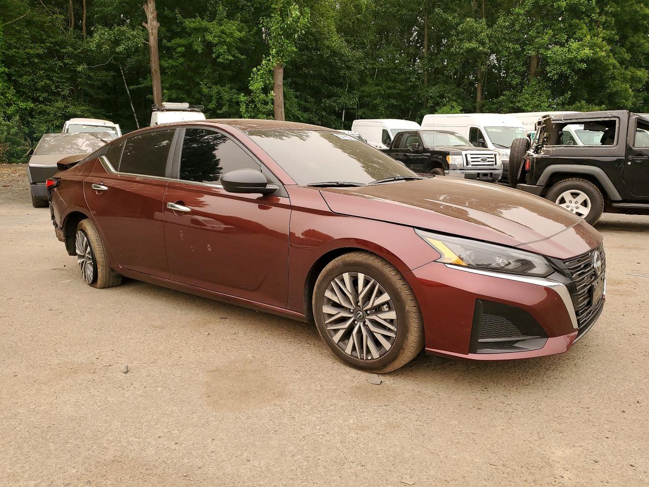 2025 NISSAN ALTIMA