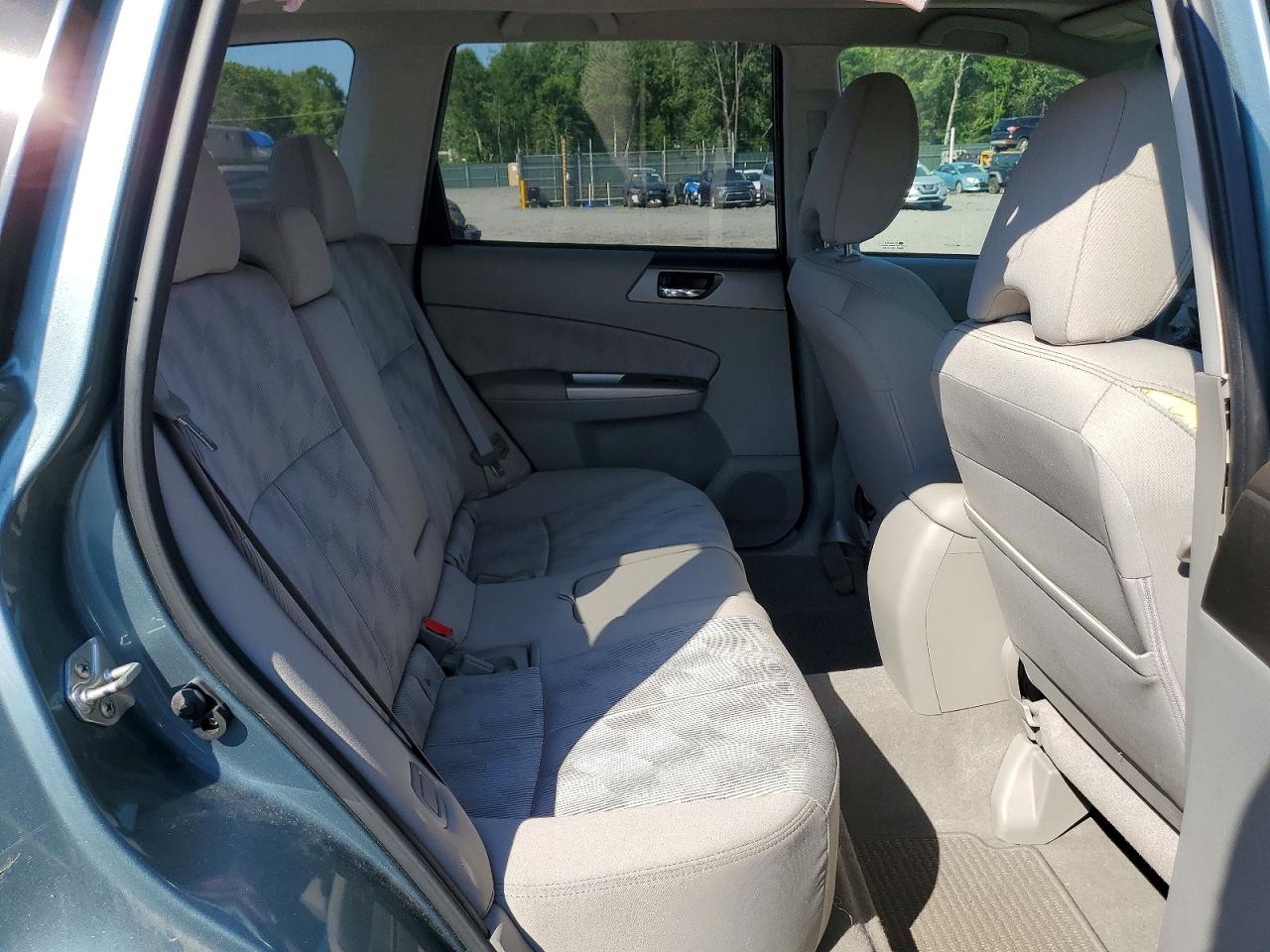 2010 SUBARU FORESTER