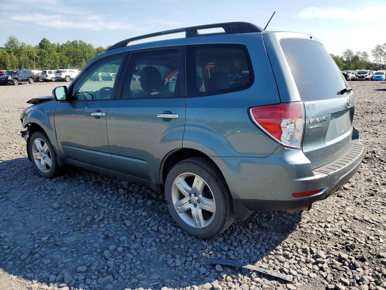 2010 SUBARU FORESTER