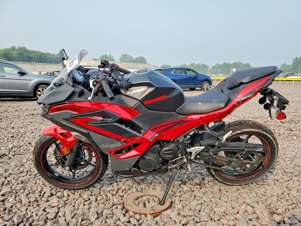 2024 KAWASAKI NINJA 500