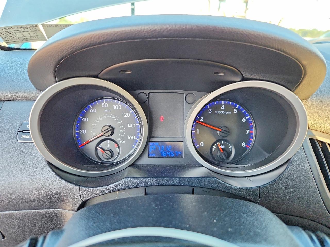 2010 HYUNDAI GENESIS