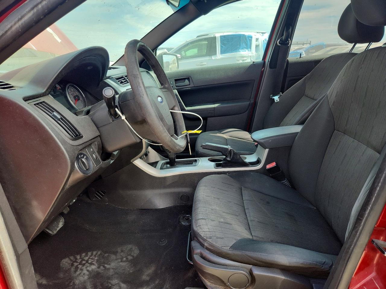 2010 FORD FOCUS