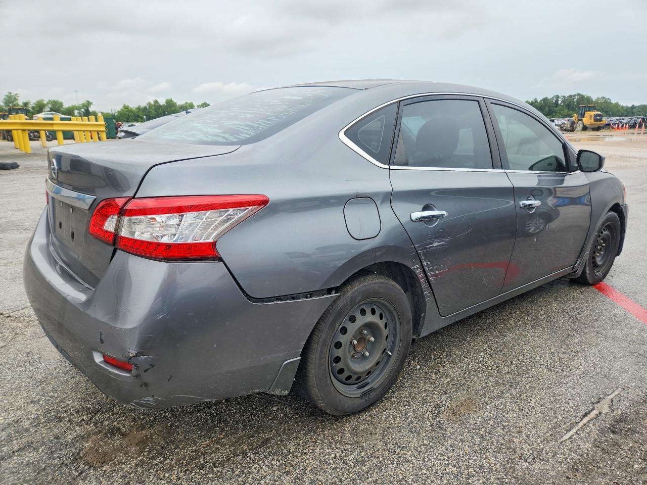 2015 NISSAN SENTRA