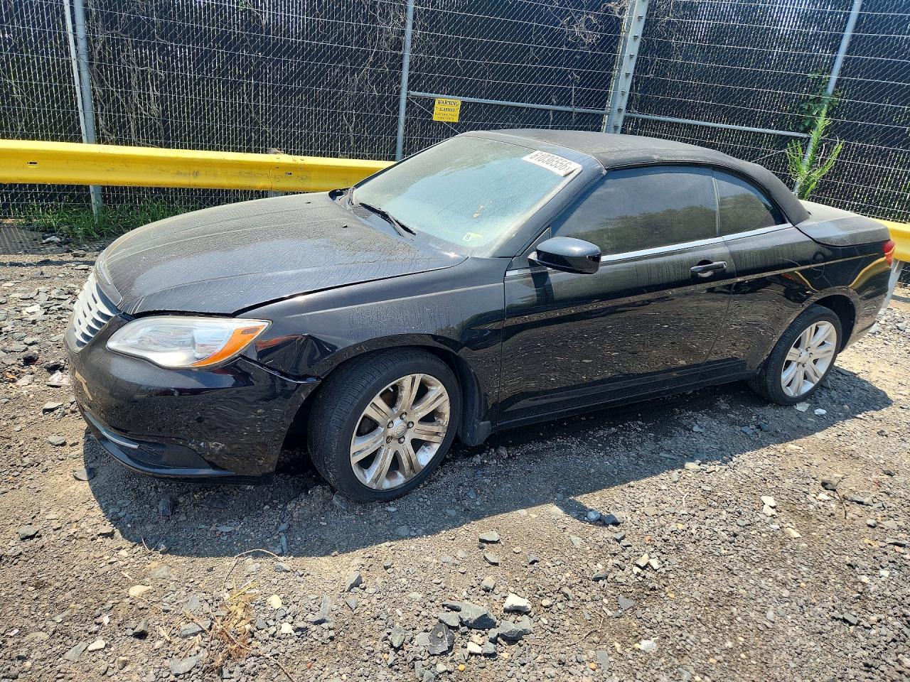 2012 CHRYSLER 200
