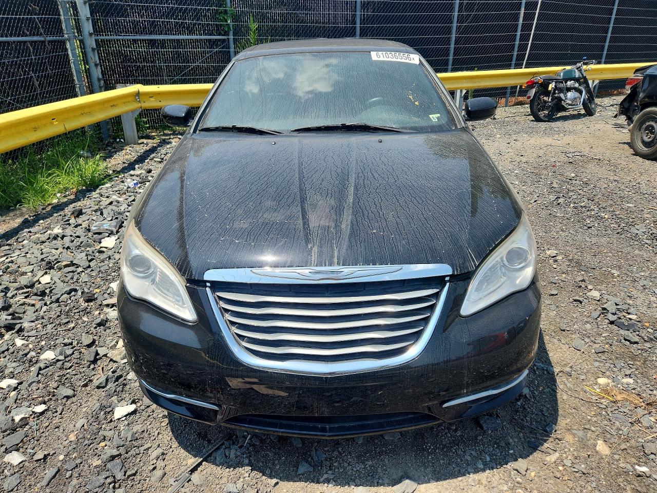 2012 CHRYSLER 200