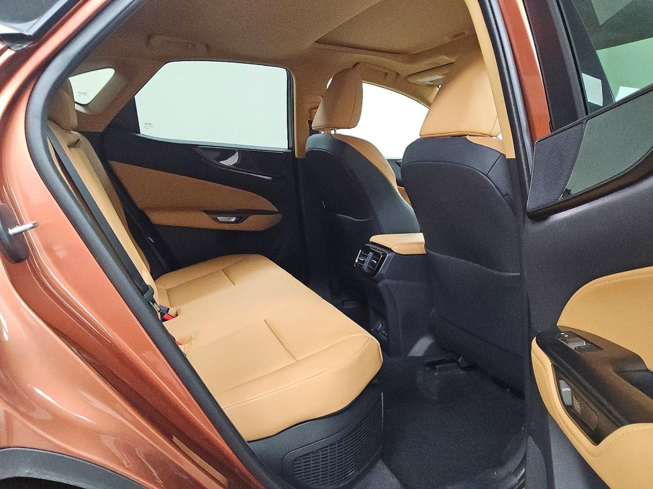 2025 LEXUS NX