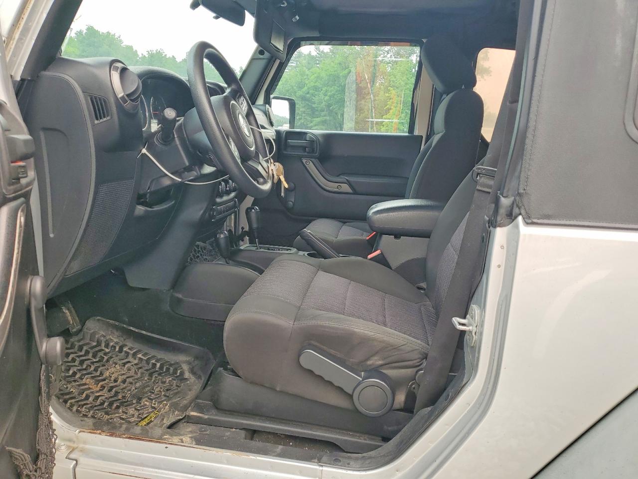 2011 JEEP WRANGLER