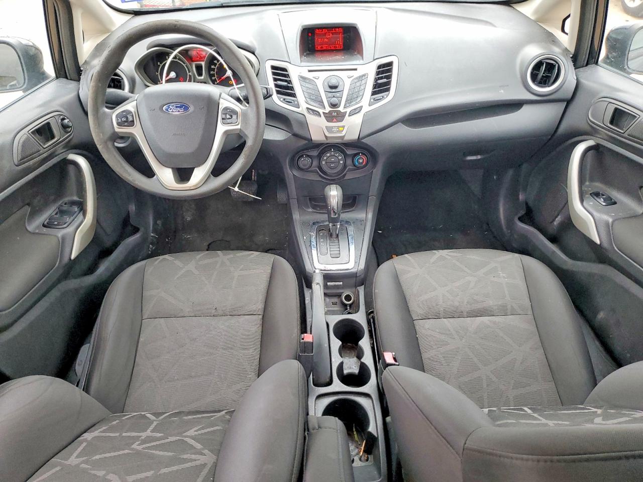 2013 FORD FIESTA