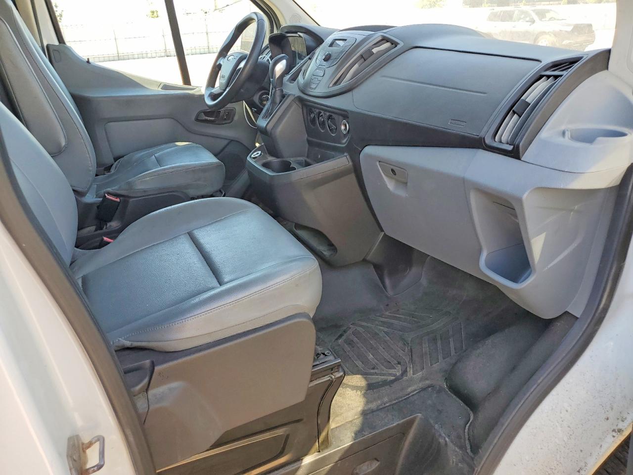 2019 FORD TRANSIT