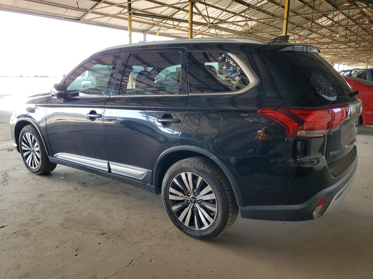 2019 MITSUBISHI OUTLANDER