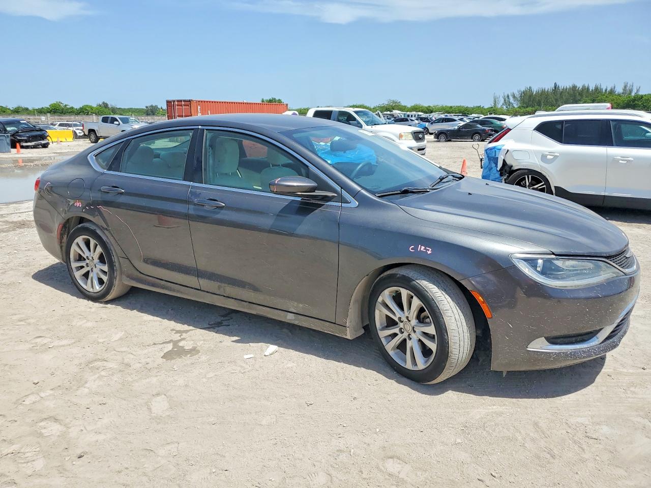2015 CHRYSLER 200