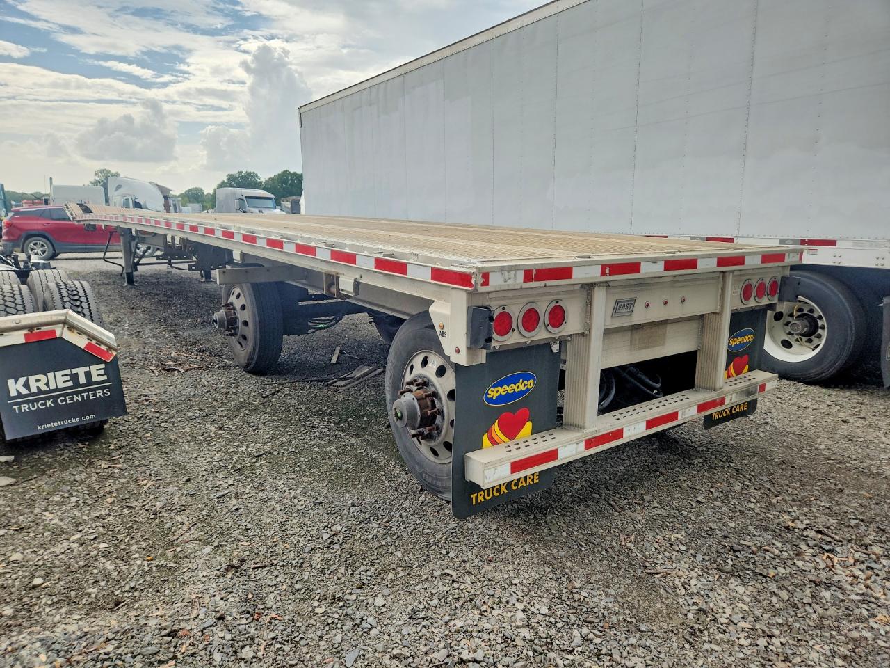 2019 EAST MANUFACTURING 