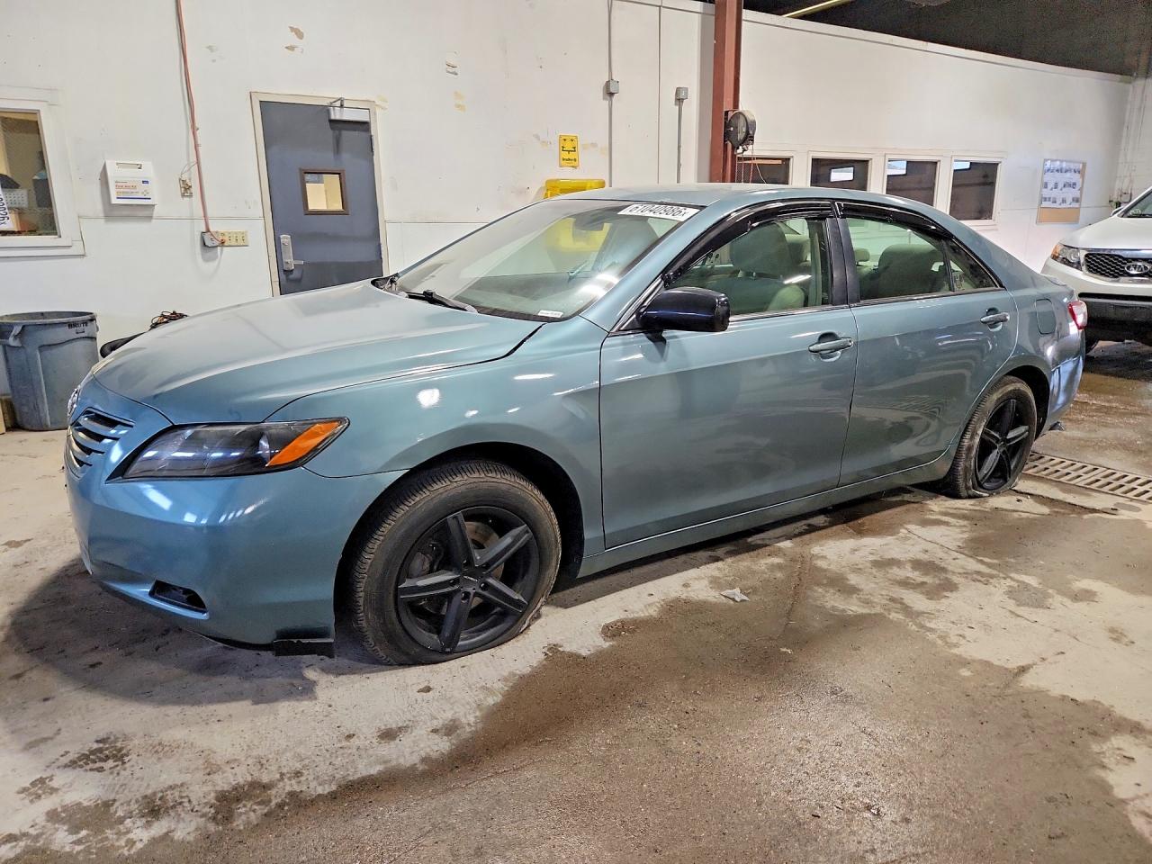 2009 TOYOTA CAMRY