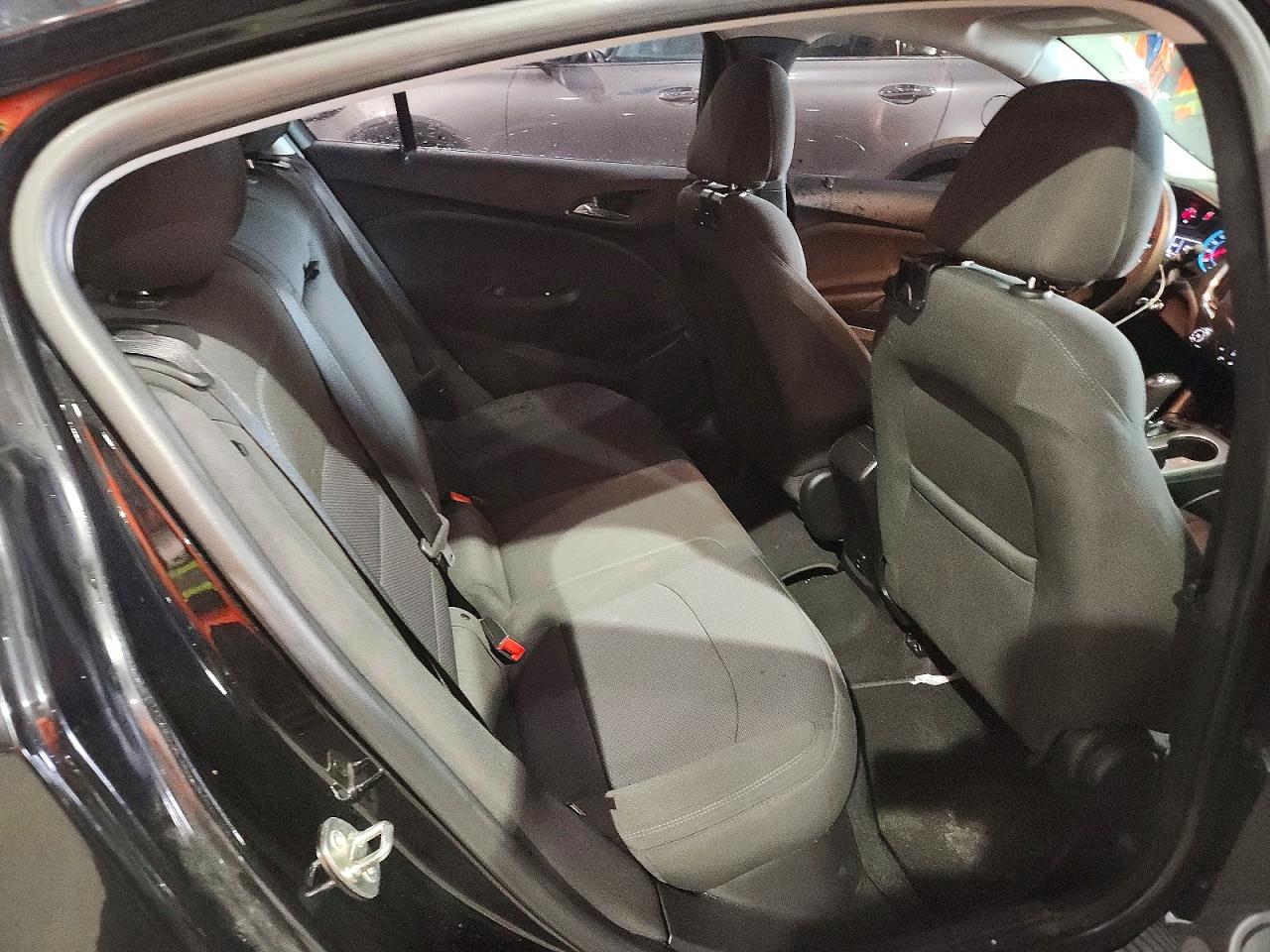2018 CHEVROLET CRUZE