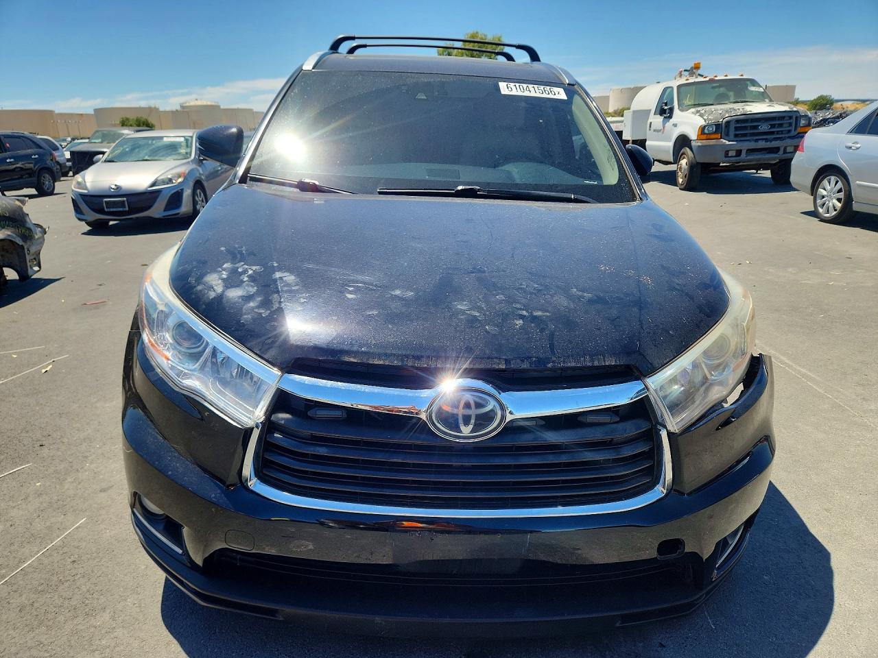 2016 TOYOTA HIGHLANDER