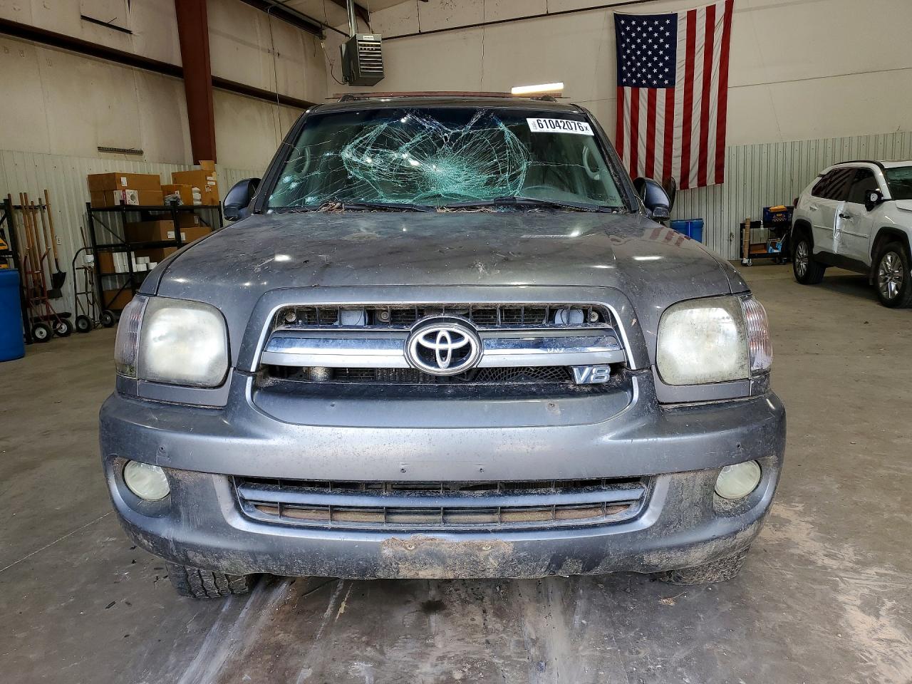 2005 TOYOTA SEQUOIA