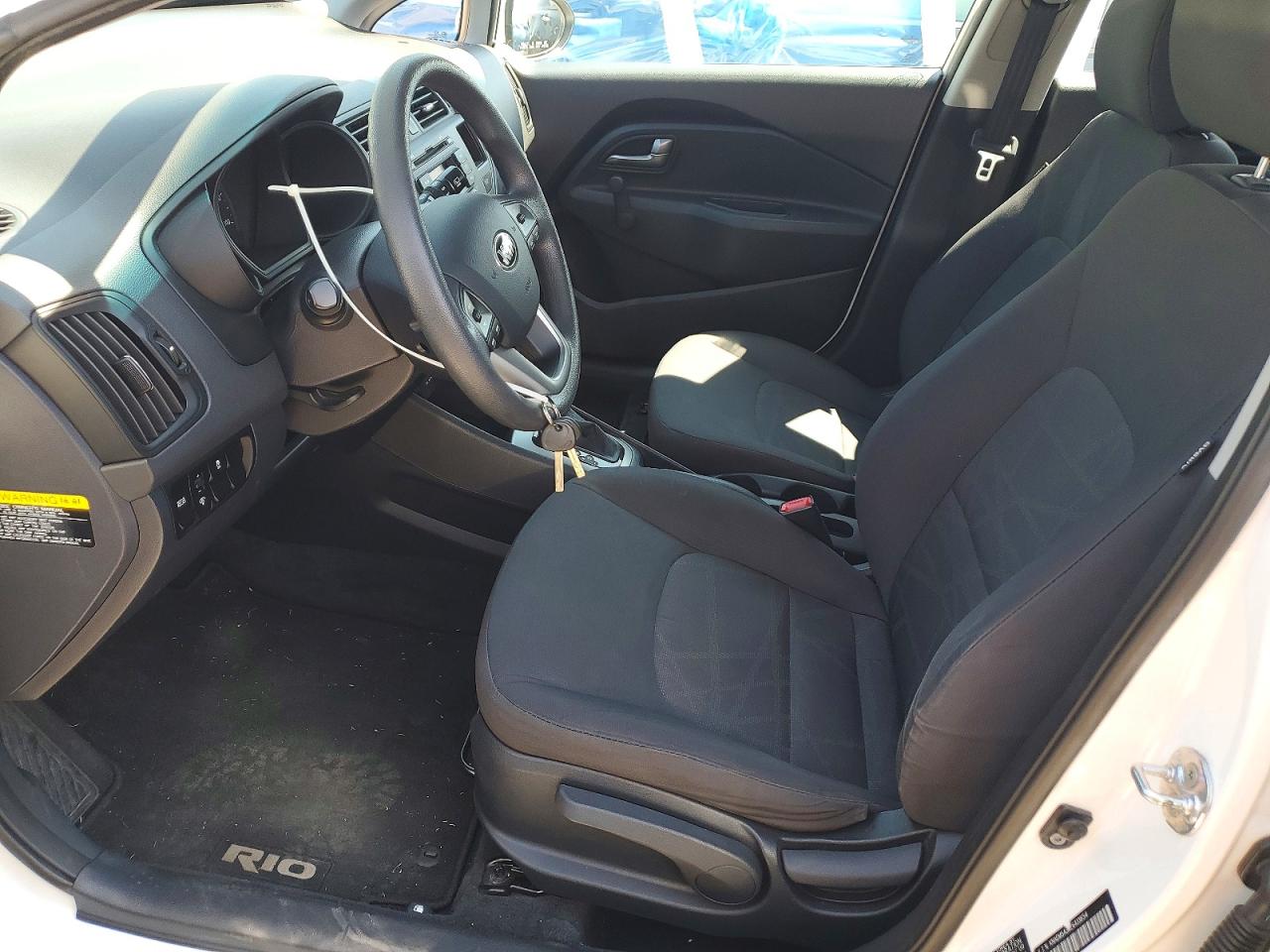 2014 KIA RIO
