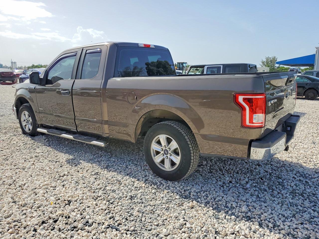 2016 FORD F150