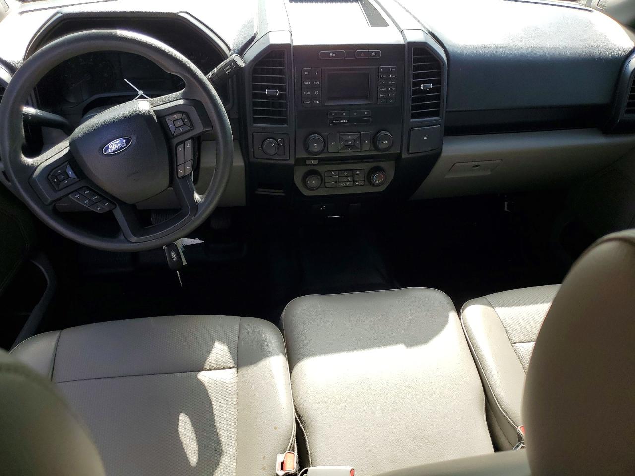 2016 FORD F150