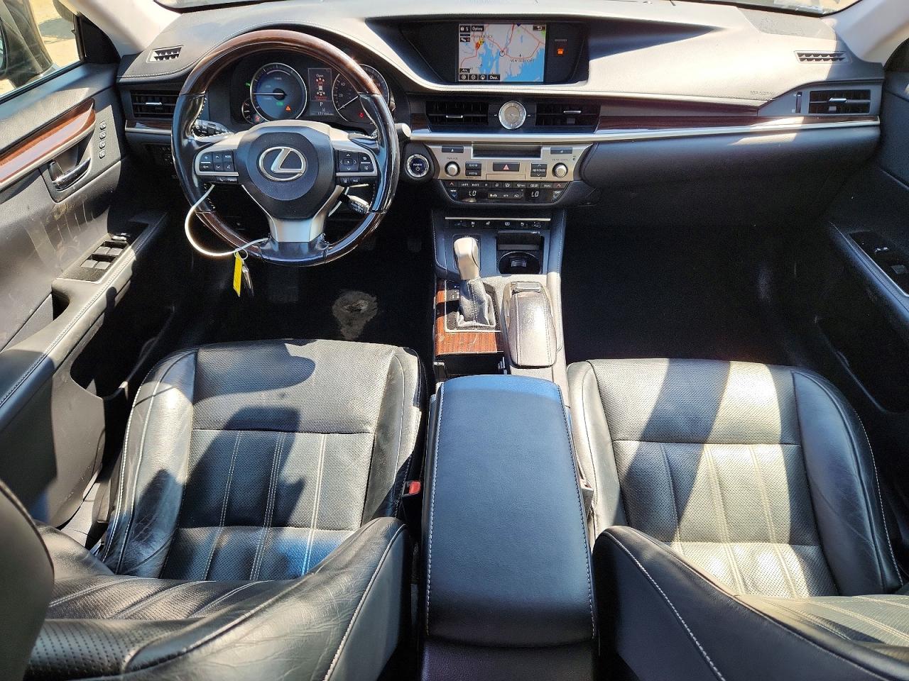 2016 LEXUS ES300