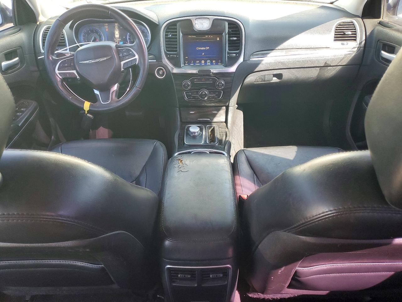2015 CHRYSLER 300