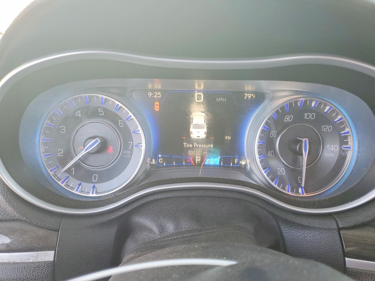 2015 CHRYSLER 300