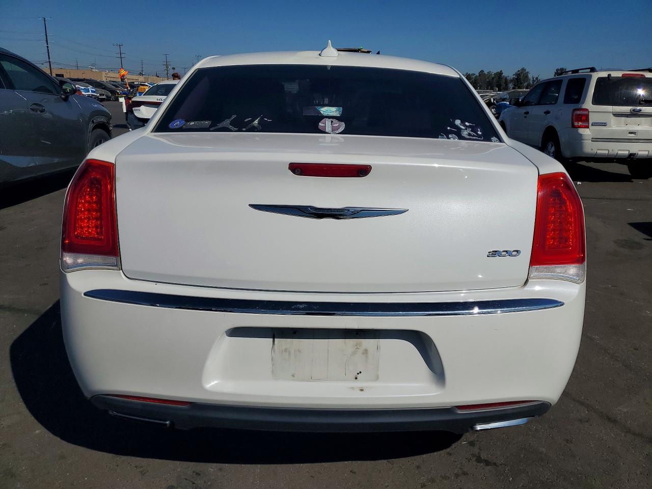 2015 CHRYSLER 300