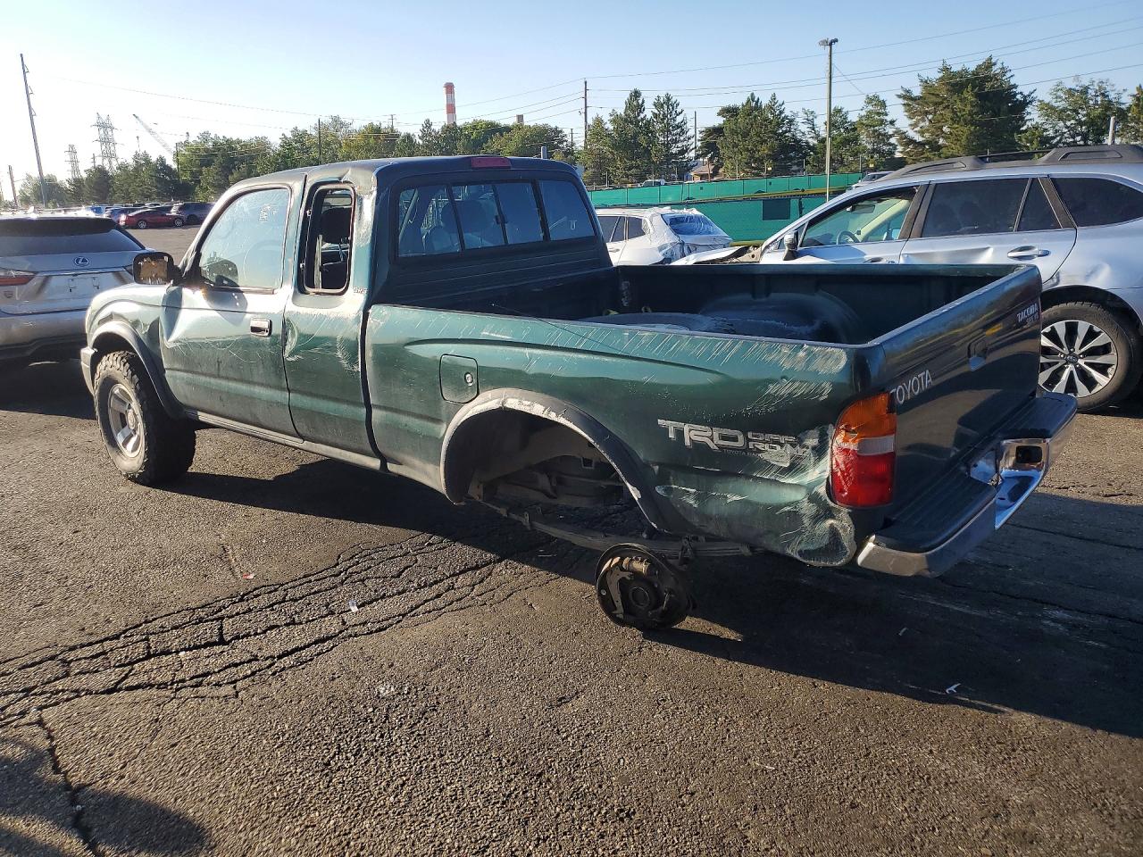 2000 TOYOTA TACOMA