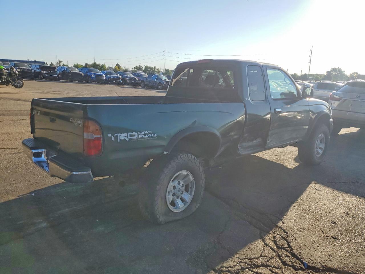 2000 TOYOTA TACOMA