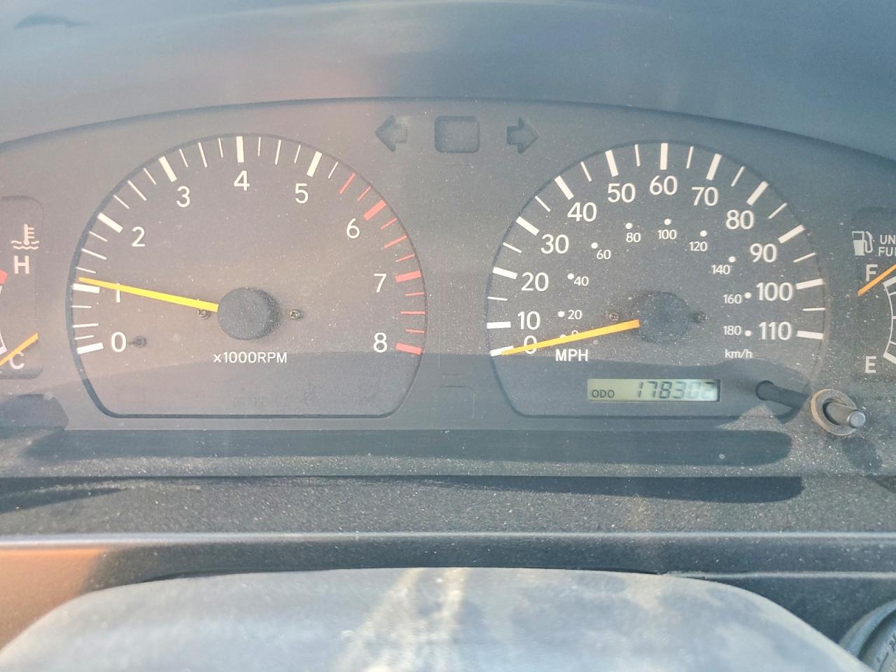 2000 TOYOTA TACOMA