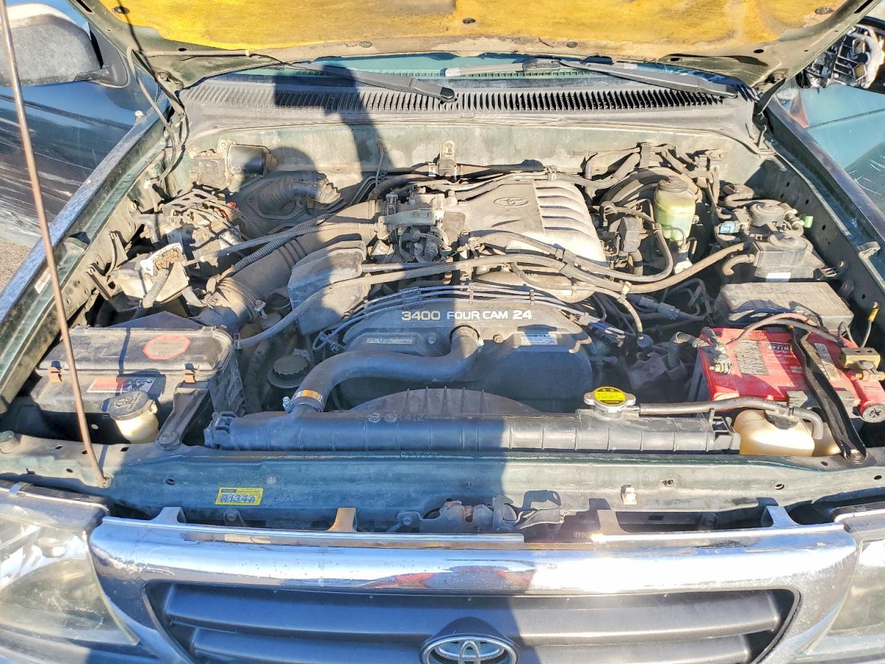 2000 TOYOTA TACOMA